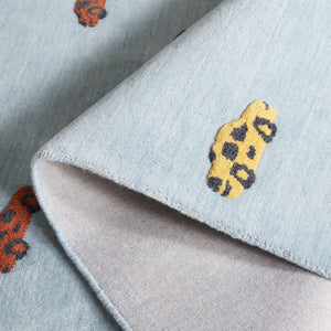 Safavieh Safavieh Kids 806 Hand Tufted Kids Rug Light Blue / Yellow 5' x 8'