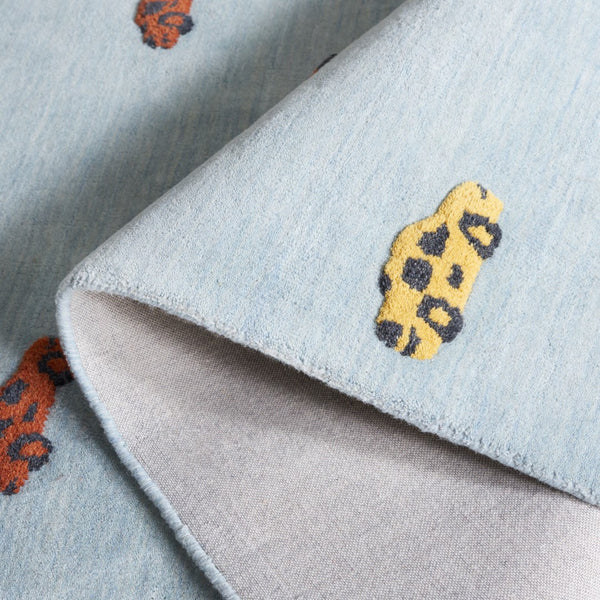 Safavieh Safavieh Kids 806 Hand Tufted Kids Rug Light Blue / Yellow 5' x 8'