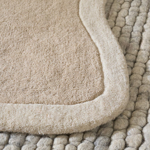 Safavieh Safavieh Hand-Tufted Kids Wool-Cotton Rug 5X8 Beige Ivory Low Pile Durable Soft Playroom Accent SFK903B-58S