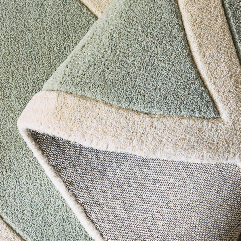 Safavieh Safavieh Hand-Tufted Kids Rug 5X8 Light Blue Grey Wool-Cotton Blend Low Pile Durable Soft Playroom SFK903M-58S
