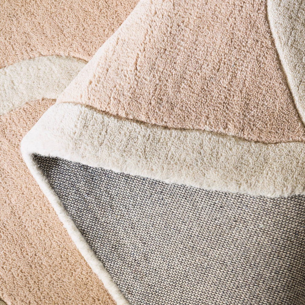 Safavieh Safavieh Hand‑Tufted Kids Rug 5X8 Pink Ivory Wool‑Cotton Low Profile 3/8" Durable Playroom Accent SFK903U-58S