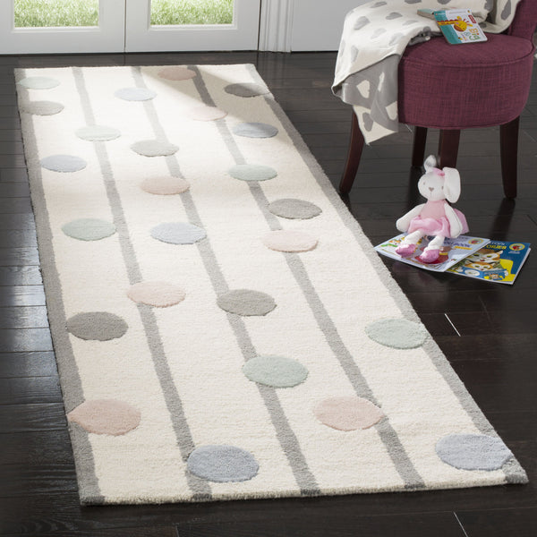 Safavieh Safavieh Hand-Tufted Wool Confetti Dots Runner Rug — Ivory Base, Multi-Color Accents, Low-Profiledurable 2'-6" x 12'-0" SFK909A-212