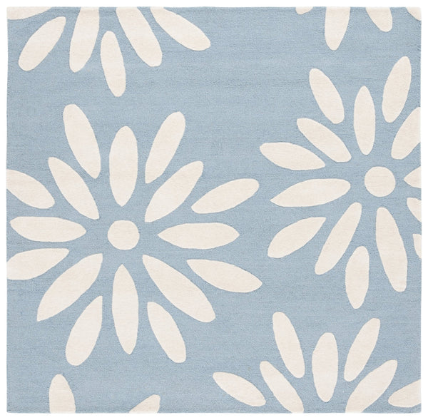 Safavieh Safavieh Kids Hand-tufted Area Rug: Cozy Teal And Ivory Floral Design For Playrooms And Bedrooms Light Blue ,Ivory Wool Pile Sfk914l-6