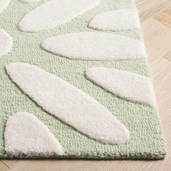 Safavieh Safavieh Kids Hand-tufted Area Rug: Cozy Teal And Ivory Floral Design For Playrooms And Bedrooms Sage ,Ivory Wool Pile Sfk914w-6r