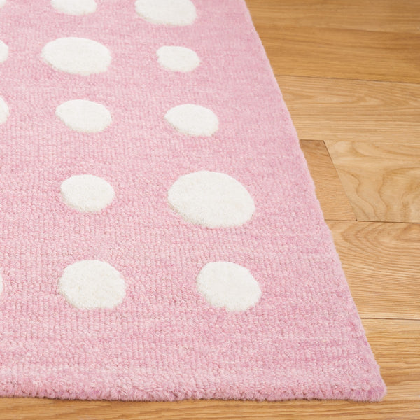 Safavieh Safavieh Kids 926 Hand Tufted Kids Rug Pink / Ivory SFK926U-8