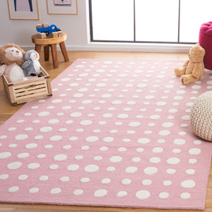 Safavieh Safavieh Kids 926 Hand Tufted Kids Rug Pink / Ivory SFK926U-8