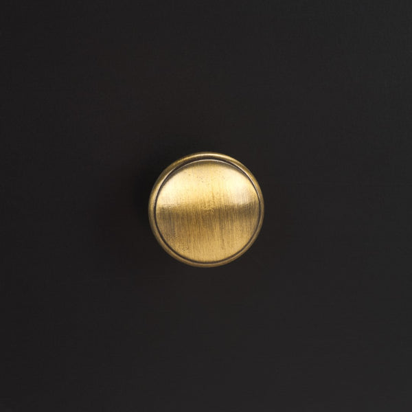 Safavieh Berlynne Banana Stem Shelf Nightstand Black / Natural SFV1312A