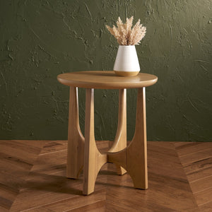 Safavieh SASHA Wood Accent Table - Timeless Design for Modern Spaces, Perfect for Decor and Functionality Natural SFV2129D