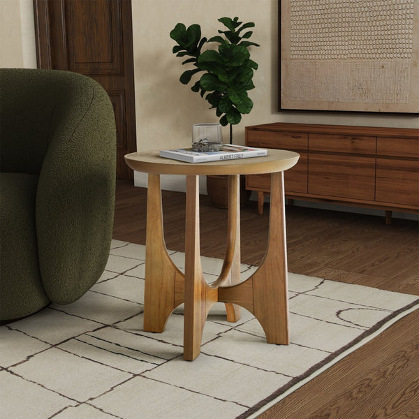Safavieh SASHA Wood Accent Table - Timeless Design for Modern Spaces, Perfect for Decor and Functionality Natural SFV2129D