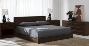 Safavieh DEIRDRA Stylish 1 Drawer Nightstand - Modern Wood Design for Bedroom Storage & Elegance Medium Oak SFV2157C