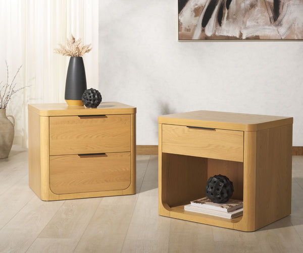 Safavieh RAYLIE Modern 1 Drawer Wood Nightstand with Oak Accents - Stylish Storage for Any Bedroom Decor Natural SFV2163A