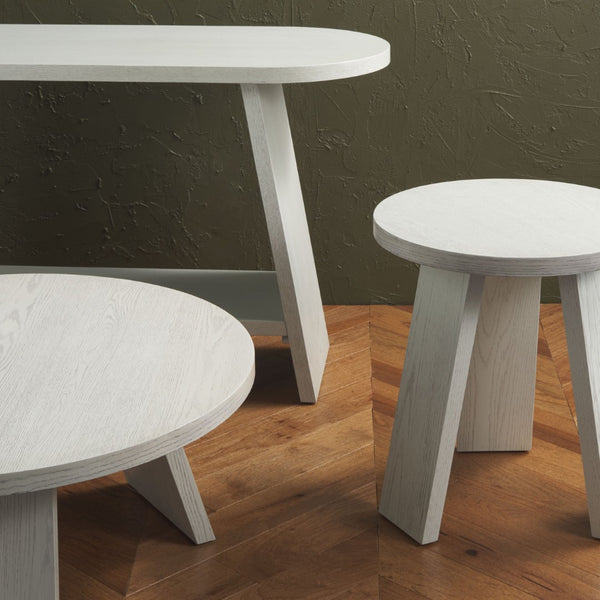 Safavieh JULIANNA Wood Accent Table - Elegant Minimalist Design for Stylish Interiors and Versatile Decor White Washed SFV2165C
