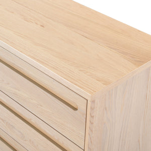 Safavieh Tobiette 6 Drawer Wood Dresser - Elegant Storage Solution To Enhance Your Bedroom's Aesthetic Appeal Oak Wood Sfv2196a