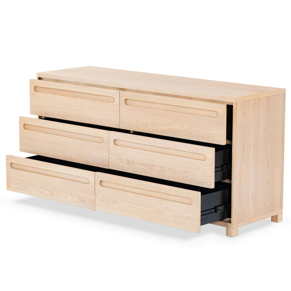 Safavieh TOBIETTE 6-Drawer Wood Dresser - Elegant Storage Solution with Modern Design for Any Bedroom Decor Oak SFV2196A