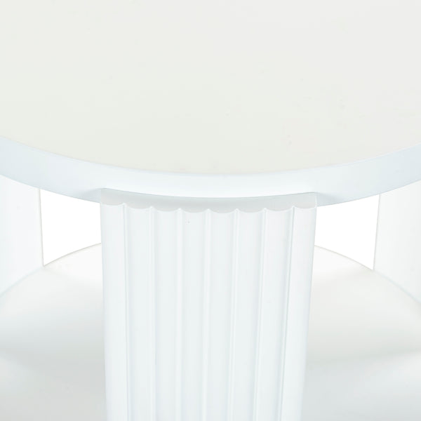 Safavieh Liabella Round Wood Accent Table - Elegant Design For Stylish Living Spaces And Timeless Décor White Manufactured Wood ,Unsaturated Polyester Resin Sfv2202a