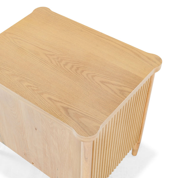 Safavieh Shelbie 1 Drawer Reeded Nightstand - Elegant Bedroom Storage Solution With Sophisticated Style Oak Wood ,Polyester Resin Drawer Fronts Sfv2204a