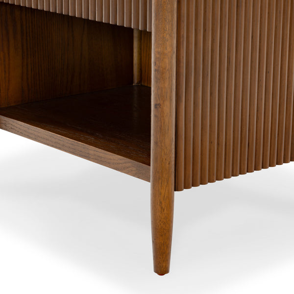 Safavieh Shelbie 1 Drawer Reeded Nightstand - Elegant Bedroom Storage Solution With Sophisticated Style Medium Oak Wood ,Polyester Resin Drawer Fronts Sfv2204c