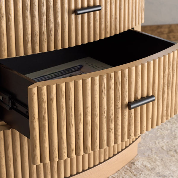 Safavieh SHELBIE 3 Drawer Reeded Nightstand - Modern Storage Solution for Stylish Bedrooms and Small Spaces Oak / Black SFV2206A