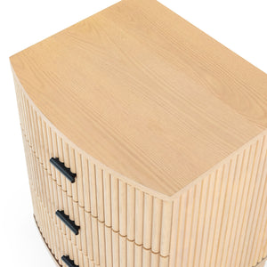 Safavieh Shelbie 3 Drawer Reeded Nightstand - Elegant Oak Design With Modern Accents For Any Bedroom Decor Oak ,Black Wood ,Polyester Resin Drawer Fronts ,Metal Sfv2206a