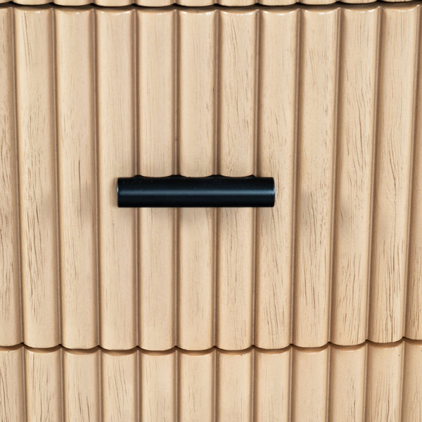 Safavieh Shelbie 3 Drawer Reeded Nightstand - Elegant Oak Design With Modern Accents For Any Bedroom Decor Oak ,Black Wood ,Polyester Resin Drawer Fronts ,Metal Sfv2206a