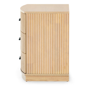 Safavieh Shelbie 3 Drawer Reeded Nightstand - Elegant Oak Design With Modern Accents For Any Bedroom Decor Oak ,Black Wood ,Polyester Resin Drawer Fronts ,Metal Sfv2206a