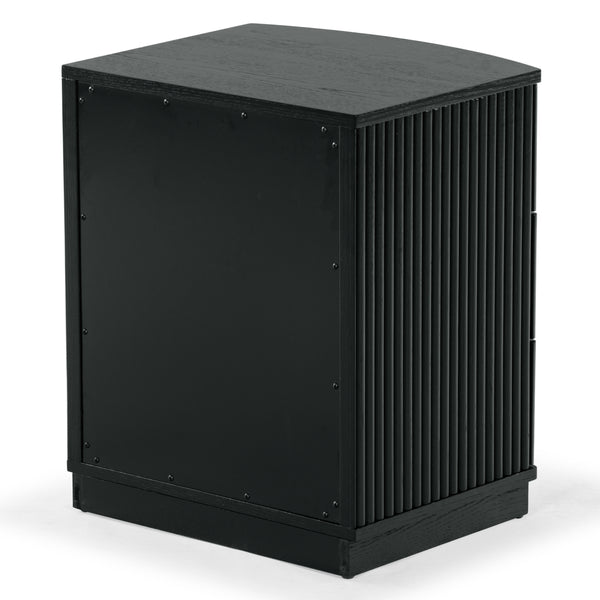 Safavieh Shelbie 3 Drawer Reeded Nightstand - Elegant Oak Design With Modern Accents For Any Bedroom Decor Black ,Black Wood ,Polyester Resin Drawer Fronts ,Metal Sfv2206b