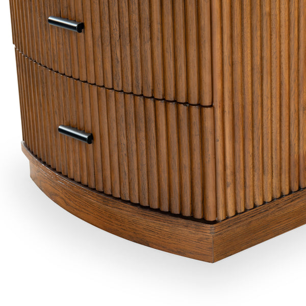 Safavieh Shelbie 3 Drawer Reeded Nightstand - Elegant Oak Design With Modern Accents For Any Bedroom Decor Medium Oak ,Black Wood ,Polyester Resin Drawer Fronts ,Metal Sfv2206c