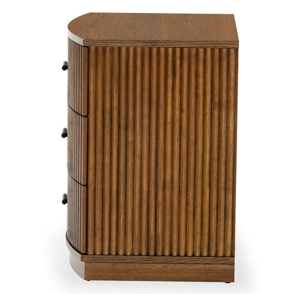 Safavieh Shelbie 3 Drawer Reeded Nightstand - Elegant Oak Design With Modern Accents For Any Bedroom Decor Medium Oak ,Black Wood ,Polyester Resin Drawer Fronts ,Metal Sfv2206c