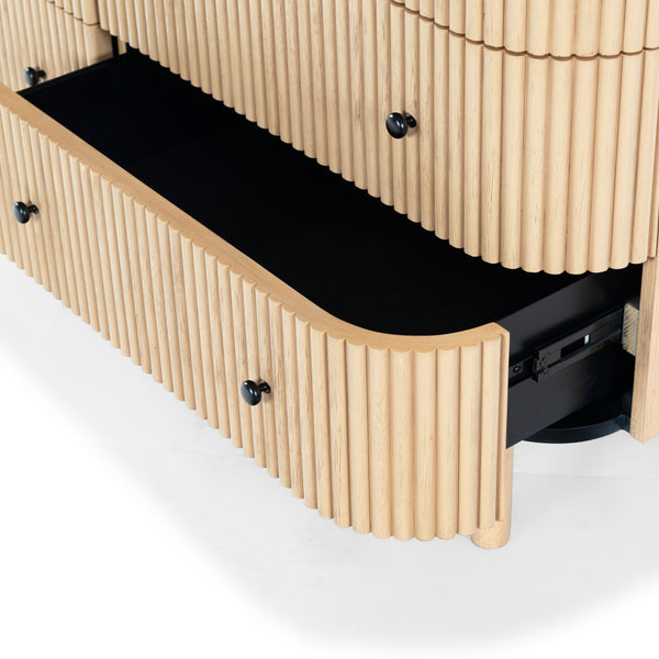 Safavieh Shelbie 6 Drawer Reeded Dresser - Elegant Oak Design With Unique Texture And Sturdy Construction Oak ,Black Wood ,Polyester Resin Drawer Fronts ,Metal Sfv2207a