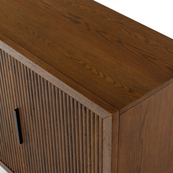 Safavieh SHELBIE 3-Door Reeded Sideboard and TV Stand - Modern Storage Solution for Stylish Living Spaces Medium Oak / Black SFV2210C