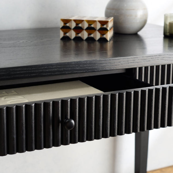 Safavieh SHELBIE 1 Drawer Reeded Desk – Modern Stylish Workspace with Smooth-Glide Drawer & Spacious Surface Black / Black SFV2211B
