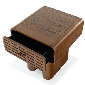 Safavieh Torricelli 1 Drawer Wood Nightstand In Medium Oak - Elegant & Versatile Bedroom Accent Piece Medium Oak Wood Sfv2212a