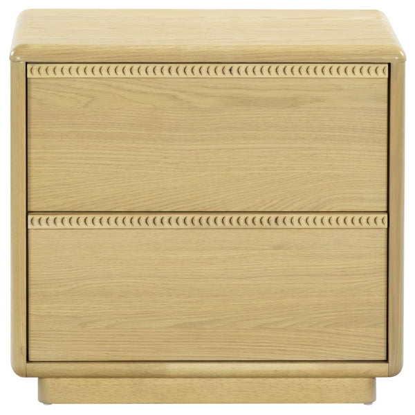 Safavieh Alanna Solid Oak Nightstand with Carved Drawer Fronts for Bohemian Bedroom Styling Oak SFV2236A