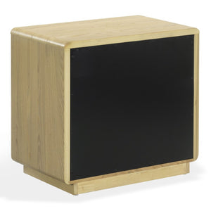 Safavieh Alanna Solid Oak Nightstand with Carved Drawer Fronts for Bohemian Bedroom Styling Oak SFV2236A