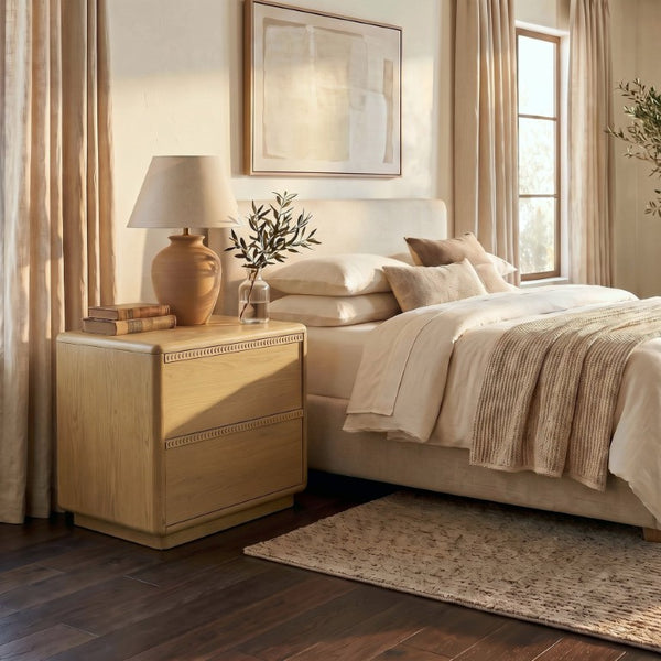 Safavieh Alanna Solid Oak Nightstand with Carved Drawer Fronts for Bohemian Bedroom Styling Oak SFV2236A