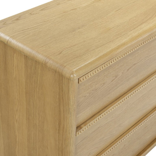 Safavieh Alanna Hand-Carved Solid Wood Six Drawer Dresser for Transitional Bedroom Storage Brown Oak SFV2237B