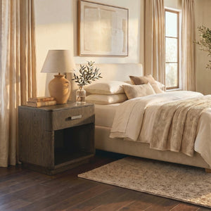 Safavieh Carmilla Wood Nightstand with Hammered Metal Hardware for Industrial Bedroom Decor Dark Brown Oak SFV2240B
