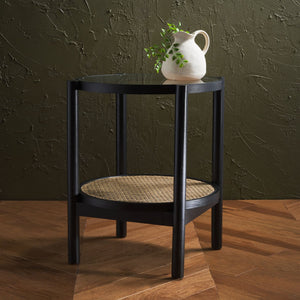 Safavieh KARYNA Rattan and Glass Accent Table – Stylish Two-Tier Design for Contemporary Living Spaces Black / Natural SFV2301B