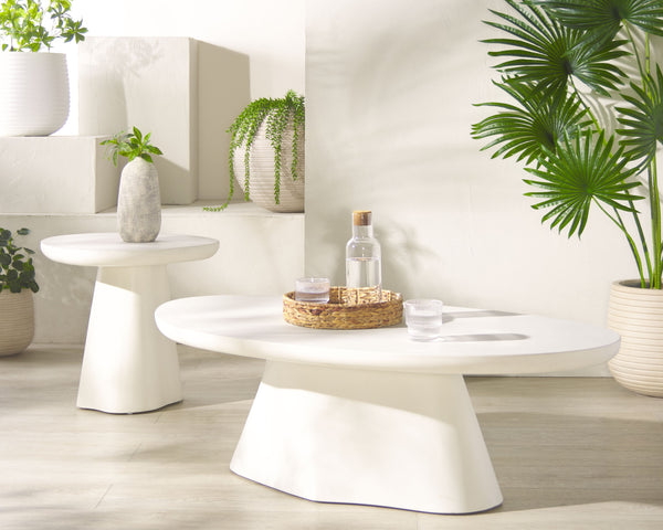 Safavieh Jasbriella Elegant Concrete Coffee Table In Ivory - Modern Minimalist Design For Indoor & Outdoor Use Ivory Cast Gfrc Concrete ,Metal Sfv2601a-2bx