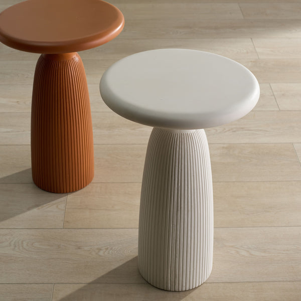 Safavieh Oskar Round Concrete Accent Table - Stylish, Durable Design For Modern Home Decor & Versatile Use Ivory Cast Gfrc Concrete ,Metal Sfv2604b-2bx