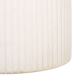 Safavieh Oskar Round Concrete Accent Table - Stylish, Durable Design For Modern Home Decor & Versatile Use Ivory Cast Gfrc Concrete ,Metal Sfv2604b-2bx