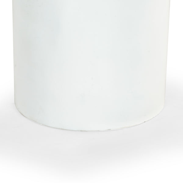 Safavieh Rhianna Concrete Accent Table - Modern Design With Sturdy Iron Base For Indoor & Outdoor Style White Cast Gfrc Concrete ,Metal Sfv2608a-2bx