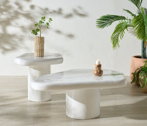 Safavieh Rhianna Concrete Accent Table - Modern Design With Sturdy Iron Base For Indoor & Outdoor Style White Cast Gfrc Concrete ,Metal Sfv2608a-2bx