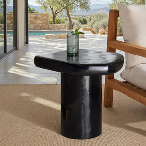Safavieh Rhianna Concrete Accent Table - Modern Design With Sturdy Iron Base For Indoor & Outdoor Style Black Cast Gfrc Concrete ,Metal Sfv2608b-2bx