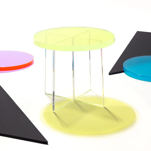 Safavieh Edwards Acrylic Accent Table Neon Yellow Acrylic, Acrylic Sfv3108C