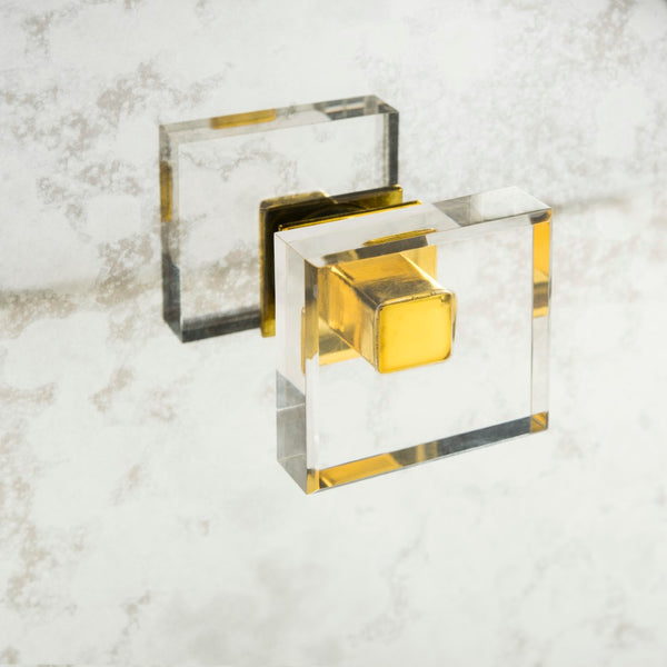 Safavieh Arcelia Acrylic Eglomise Cabinet White Antique Mirror ,Lucite ,Brass, Antique Mirror ,Lucite ,Brass Sfv3544A