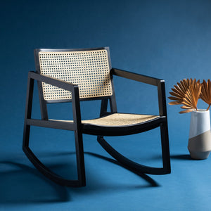 Safavieh PERTH RATTAN ROCKING CHAIR - Stylish Accent Piece for Modern Living Rooms and Relaxing Reading Nooks Black / Natural SFV4103A