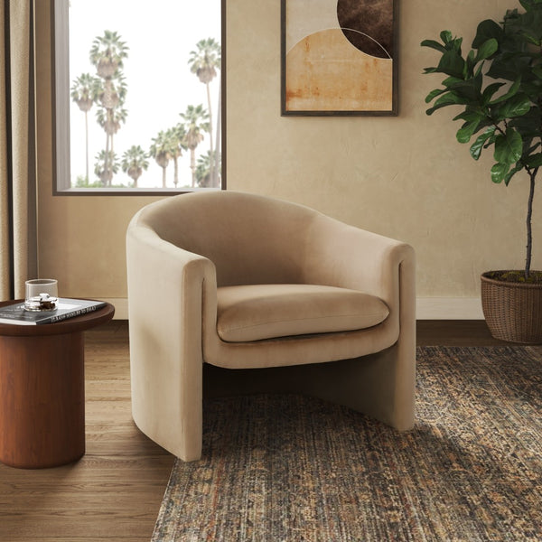 Safavieh LAYLETTE Boucle Accent Chair — Modern Design with Luxurious Upholstery for Stylish Living Spaces Light Brown SFV4771H