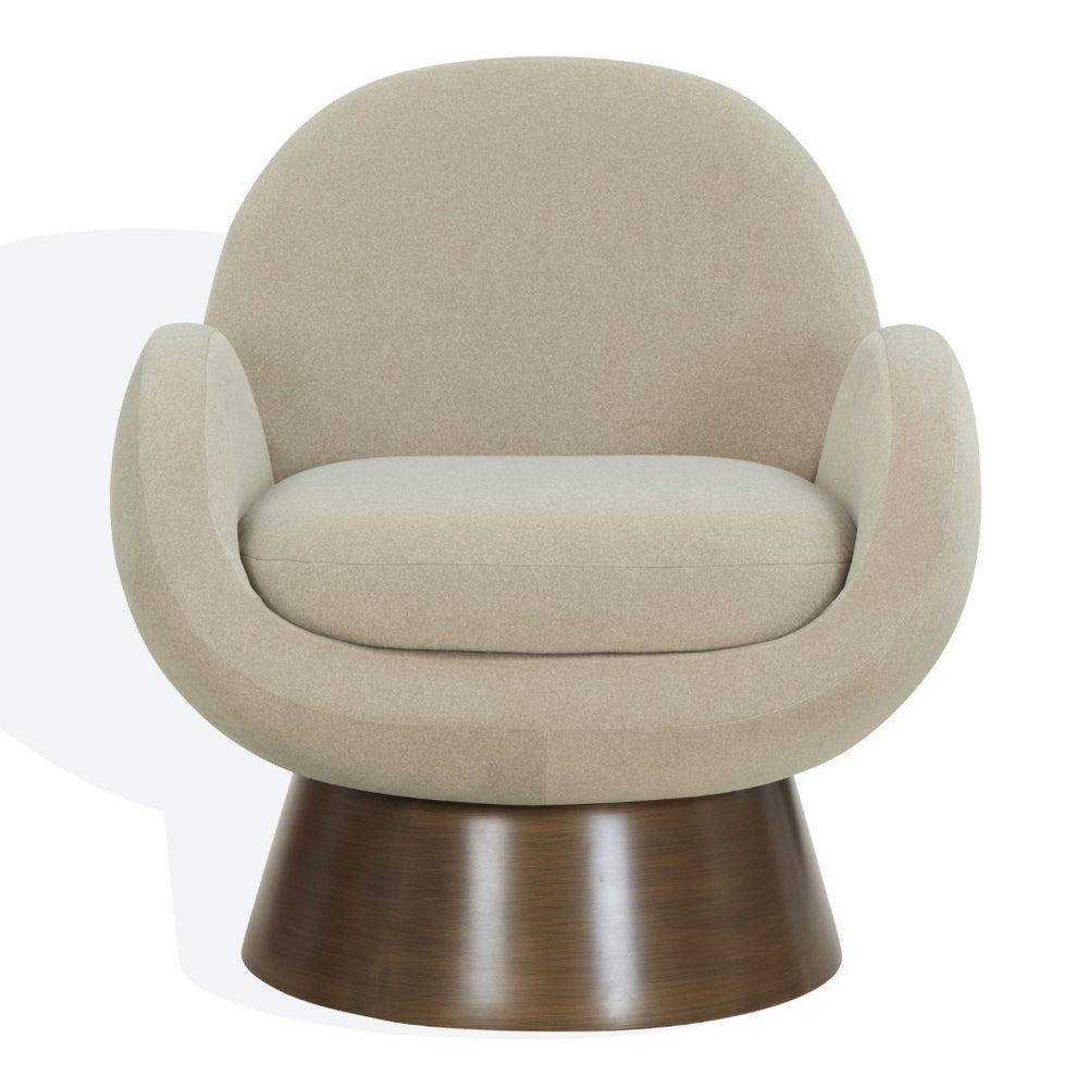 Safavieh PAOLINI Metal Base Accent Chair – Contemporary Luxury Design for Living Spaces & Comfort Needs Light Brown / Antique Gold SFV4880A