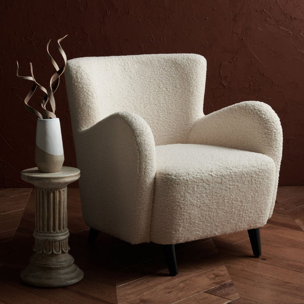 Safavieh RAYANNE Boucle Modern Wingback Chair - Stylish Comfort for Living Rooms & Reading Nooks Ivory SFV5020A